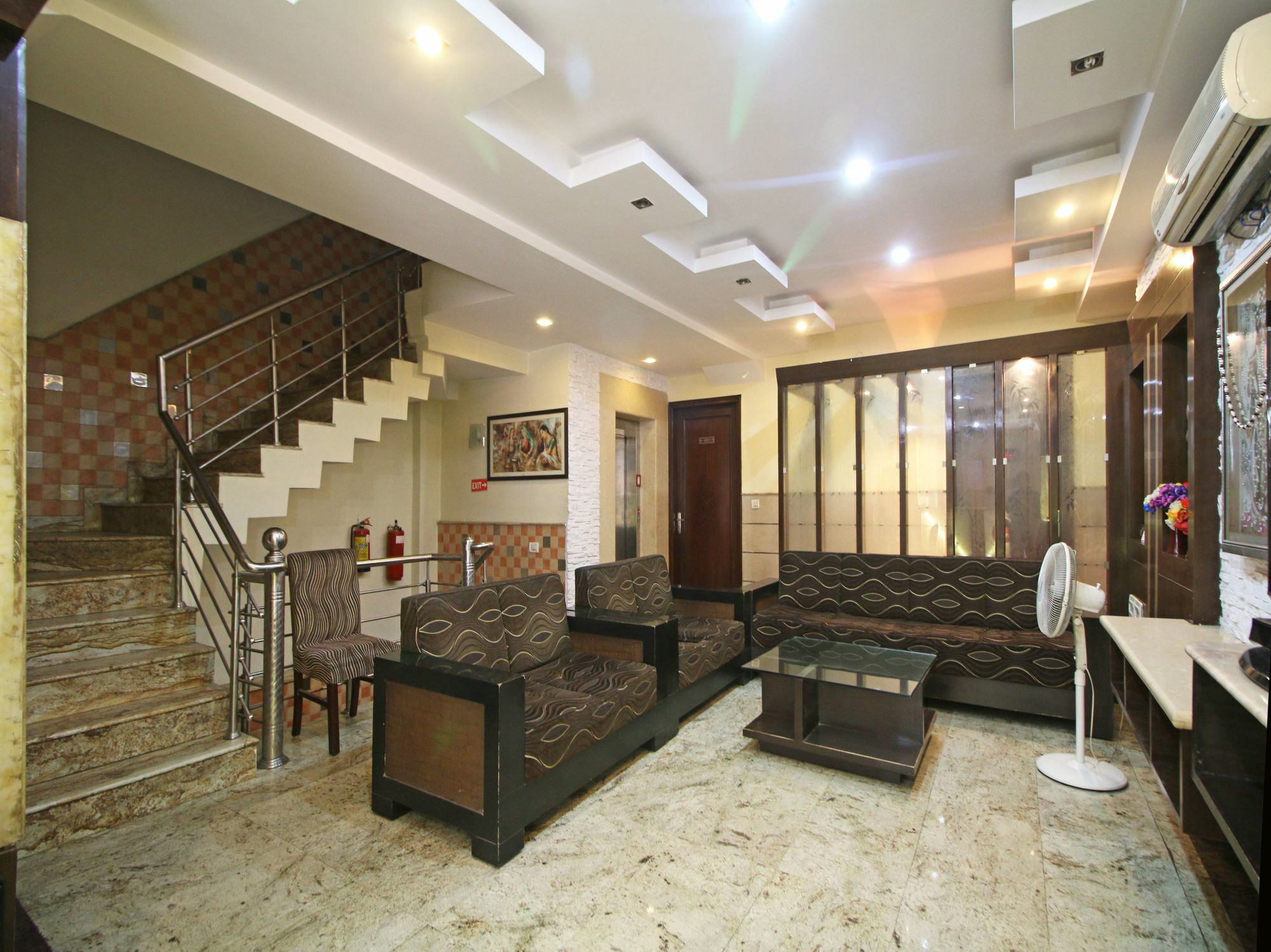 Hotel Tjs Grand Delhi  Esterno foto